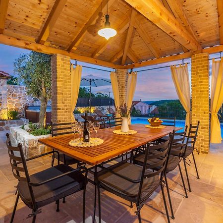 Stone Villa Mavric Grizane-Belgrad Ngoại thất bức ảnh