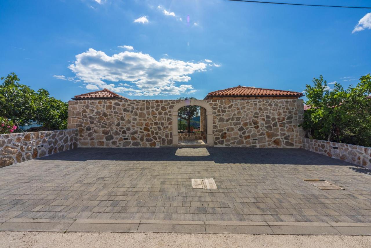 Stone Villa Mavric Grizane-Belgrad Ngoại thất bức ảnh